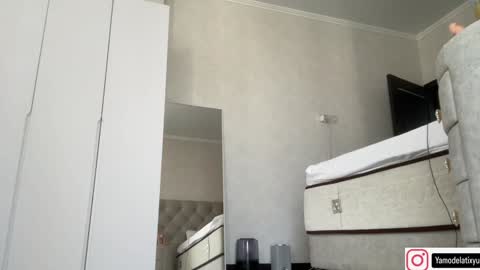 Snapshot of diffgirls chatting on 10-02-25, 09:49 Tanya online show from 10-02-25, 09:49