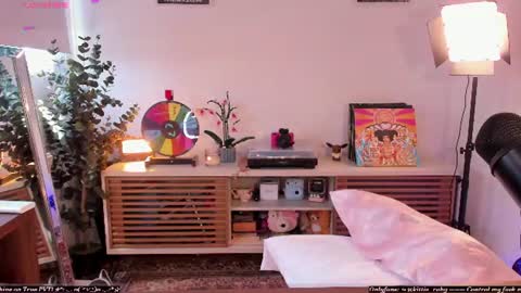 Snapshot of digitalkisses chatting on 07-02-26, 03:40 Estef Ger online show from 07-02-26, 03:40