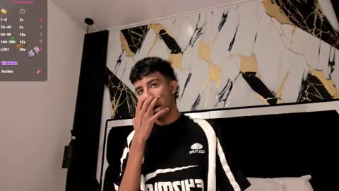 dikey_18 online show from 02-15-25, 08:33