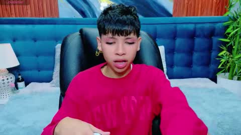  DILAN online show from 03-18-26, 06:55