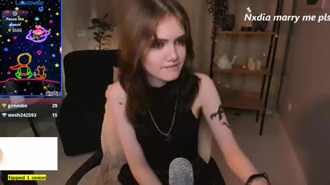 Dilara online show from 09-27-25, 02:33