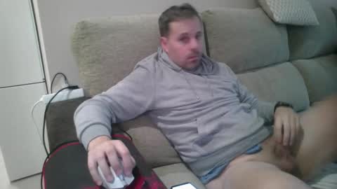 dili999 online show from 09-27-25, 05:29