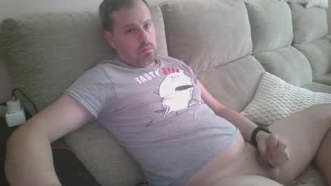 Snapshot of dili999 chatting on 07-19-26, 06:28 dili999 online show from 07-19-26, 06:28