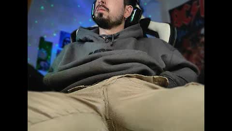 Snapshot of dimas22222 chatting on 02-25-25, 03:49 dimas22222 online show from 02-25-25, 03:49