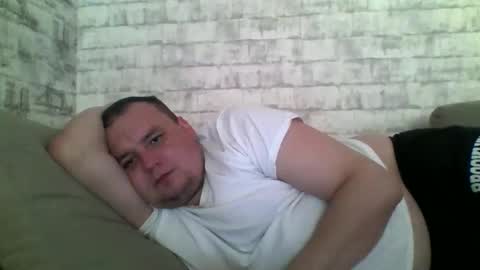 Snapshot of dimasvit5306 chatting on 04-27-26, 10:02 dimasvit5306 online show from 04-27-26, 10:02