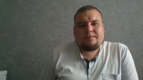 Snapshot of dimasvit5306 chatting on 05-31-26, 01:07 dimasvit5306 online show from 05-31-26, 01:07