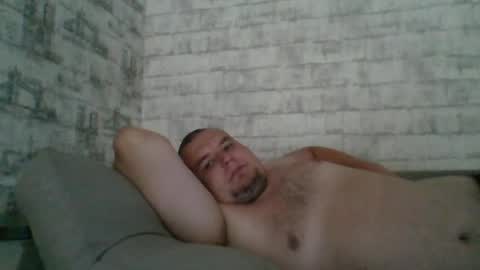 Snapshot of dimasvit5306 chatting on 06-25-26, 07:46 dimasvit5306 online show from 06-25-26, 07:46