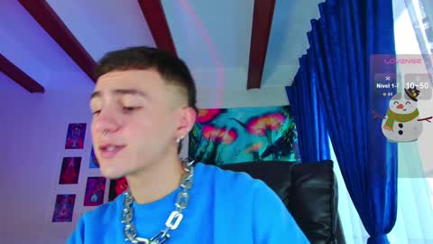 Julian Independent Model online show from 12-05-24, 10:23