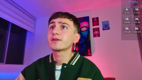 Julian Independent Model online show from 11-20-25, 02:01