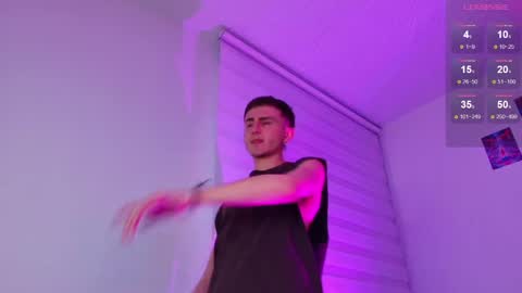 Julian Independent Model online show from 04-18-26, 01:31