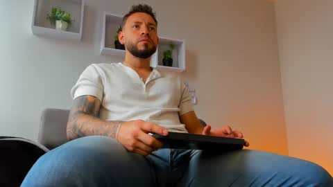 Angel Dimitri online show from 10-06-25, 08:17