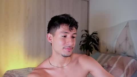 Snapshot of dimitri_targaryen chatting on 09-10-25, 02:44 Fabian online show from 09-10-25, 02:44