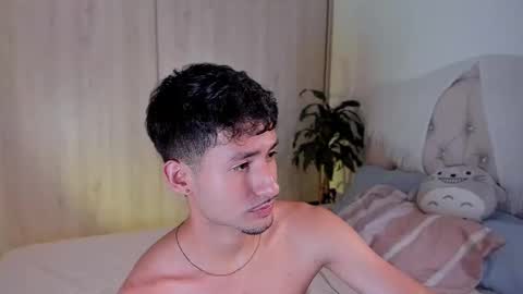 Snapshot of dimitri_targaryen chatting on 09-11-25, 11:27 Fabian online show from 09-11-25, 11:27