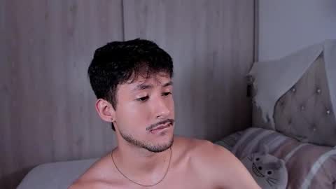 Snapshot of dimitri_targaryen chatting on 10-20-25, 06:52 Fabian online show from 10-20-25, 06:52