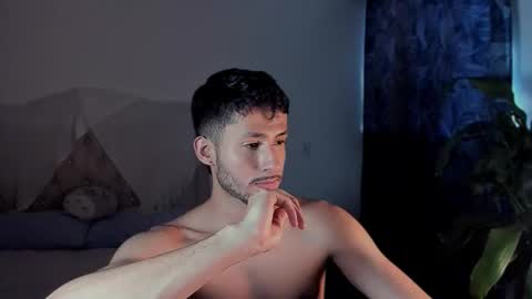 Snapshot of dimitri_targaryen chatting on 11-09-25, 06:50 Fabian online show from 11-09-25, 06:50