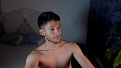 Snapshot of dimitri_targaryen chatting on 11-10-25, 10:42 Fabian online show from 11-10-25, 10:42