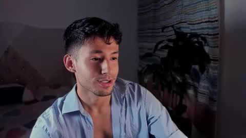 Snapshot of dimitri_targaryen chatting on 12-05-25, 08:45 Fabian online show from 12-05-25, 08:45