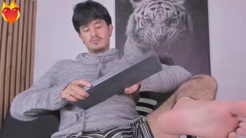 Snapshot of dimitrideluxe chatting on 10-16-25, 09:27 Dimitri online show from 10-16-25, 09:27