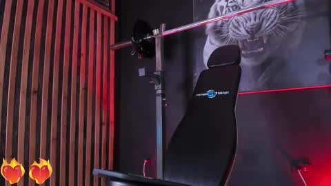 Snapshot of dimitrideluxe chatting on 11-03-25, 08:10 Dimitri online show from 11-03-25, 08:10