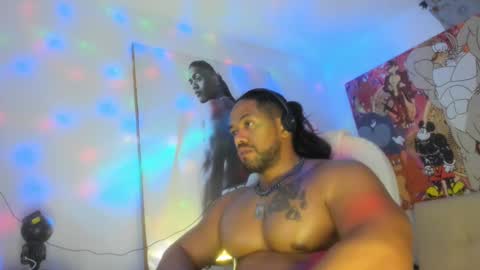 Snapshot of dimitry_muscle chatting on 03-06-25, 03:02 dimitry kyle mucle online show from 03-06-25, 03:02