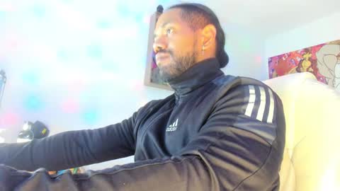 Snapshot of dimitry_muscle chatting on 09-26-25, 11:09 dimitry kyle mucle online show from 09-26-25, 11:09