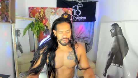 Snapshot of dimitry_muscle chatting on 09-28-25, 12:27 dimitry kyle mucle online show from 09-28-25, 12:27