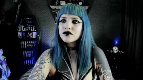 Snapshot of dimmuanddarkness chatting on 02-01-25, 03:52 dimmuanddarkness online show from 02-01-25, 03:52