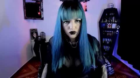 Snapshot of dimmuanddarkness chatting on 11-20-25, 08:03 dimmuanddarkness online show from 11-20-25, 08:03