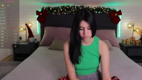 Dina Foxxx online show from 12-28-24, 11:19