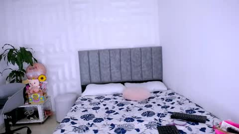 DINA online show from 01-10-25, 03:58