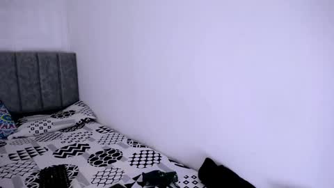 DINA online show from 02-22-25, 03:36