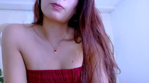 Snapshot of dina_mcry chatting on 06-09-26, 05:46 DINA online show from 06-09-26, 05:46