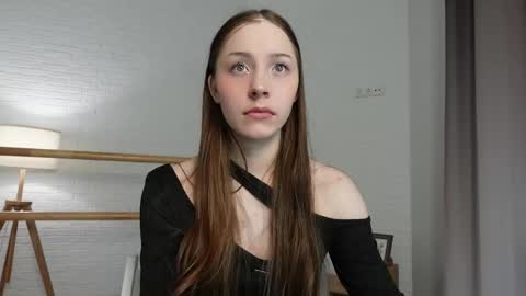 Dina online show from 03-24-26, 05:45