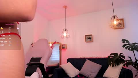   online show from 02-04-25, 03:26