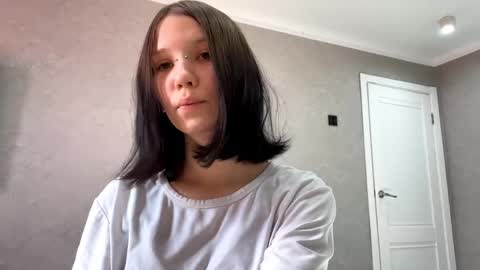 Amelia online show from 03-31-26, 09:43