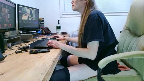 Dinkdork just having a good time online show from 03-12-26, 05:13