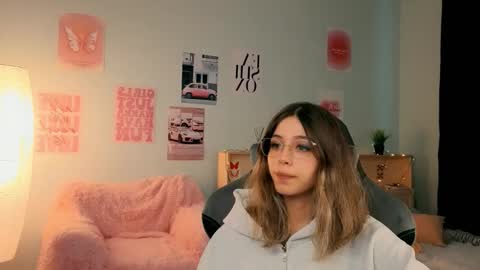 Sara Connor online show from 03-01-26, 01:13