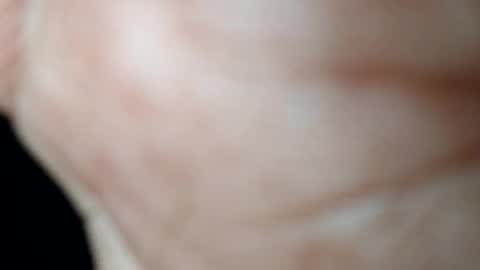 Snapshot of dino_7711 chatting on 12-04-25, 07:00 dyno online show from 12-04-25, 07:00