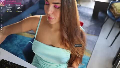 Snapshot of diodoramag chatting on 10-30-25, 01:23 Diodora Magenta online show from 10-30-25, 01:23