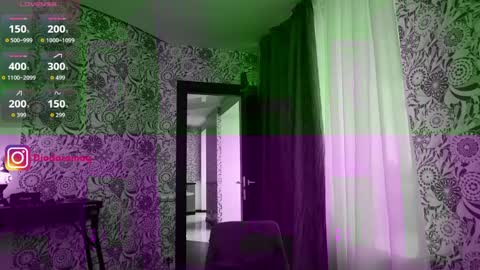 Diodora Magenta online show from 04-10-26, 11:48