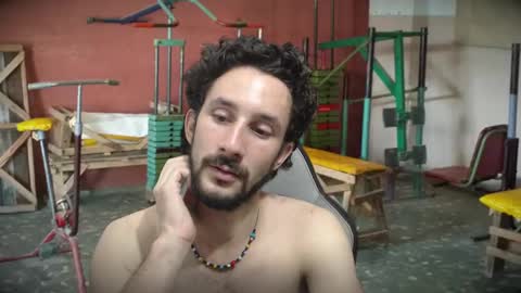 Henry online show from 02-28-25, 01:26