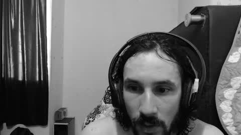 Henry online show from 04-12-26, 03:28