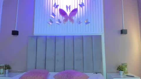 Cristal  online show from 10-05-25, 03:05