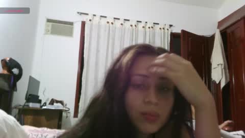 Cristal Independent model online show from 04-07-26, 03:51