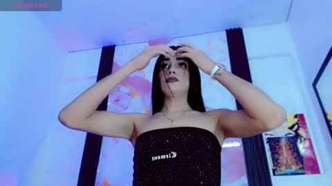 Snapshot of diosiris_riannys chatting on 07-13-26, 07:27 Diosiris Riannys online show from 07-13-26, 07:27