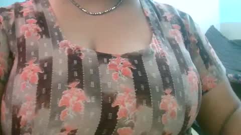 Snapshot of dipa2345 chatting on 09-15-25, 03:50 dipa2345 online show from 09-15-25, 03:50