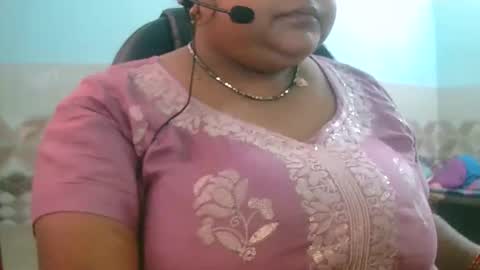 Snapshot of dipa2345 chatting on 09-22-25, 11:12 dipa2345 online show from 09-22-25, 11:12