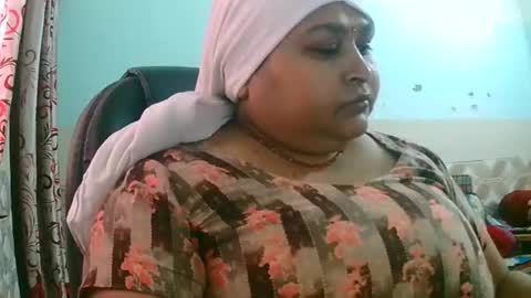 Snapshot of dipa2345 chatting on 04-04-26, 11:40 dipa2345 online show from 04-04-26, 11:40