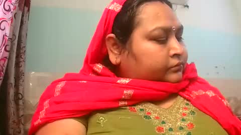 dipa2345569393 online show from 02-23-26, 04:43