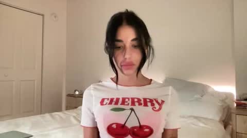 Diriany Isabel online show from 12-01-25, 12:15